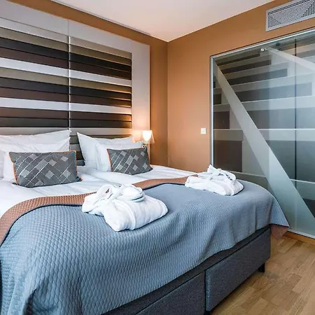 Quality 33 Hotel 4*